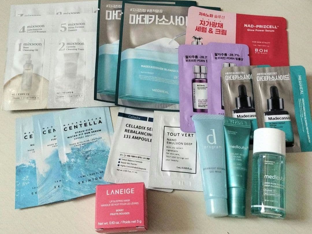 メディキューブ medicube ブースタープロミニ 美顔器