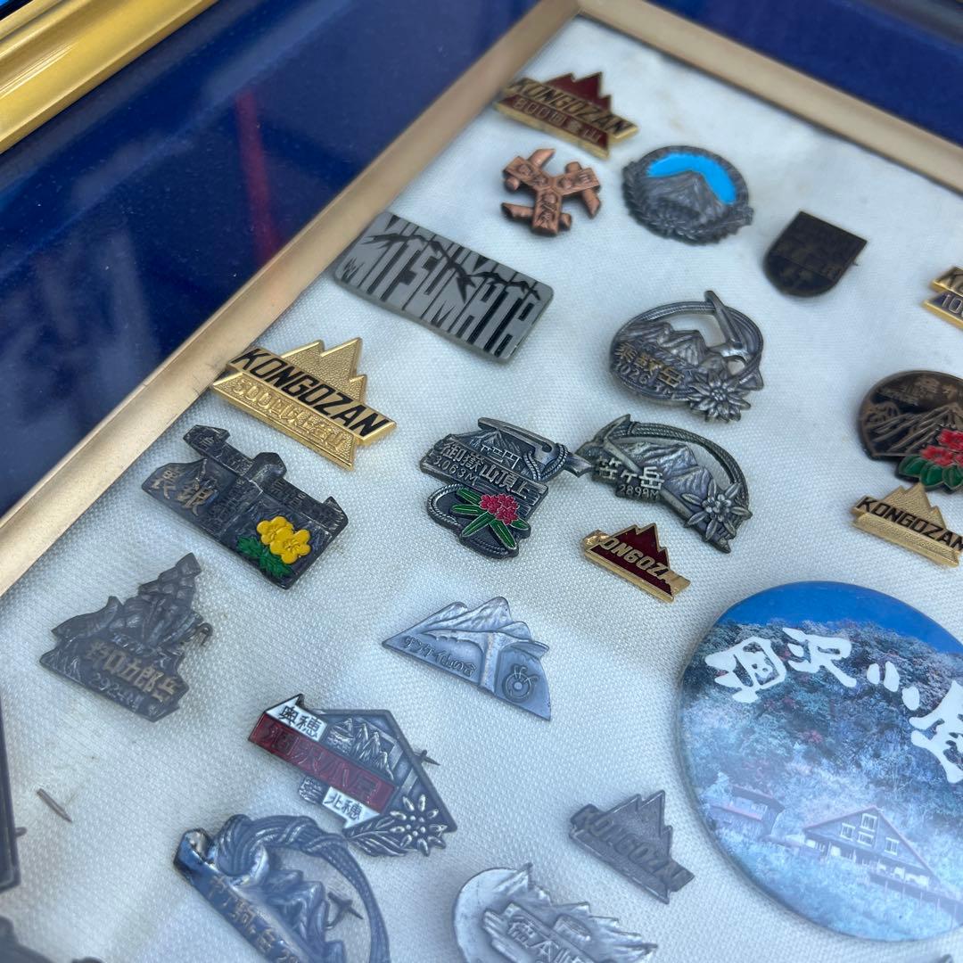 【希少】登山記念ピンバッジ 50個セット 額縁付き まとめ売り