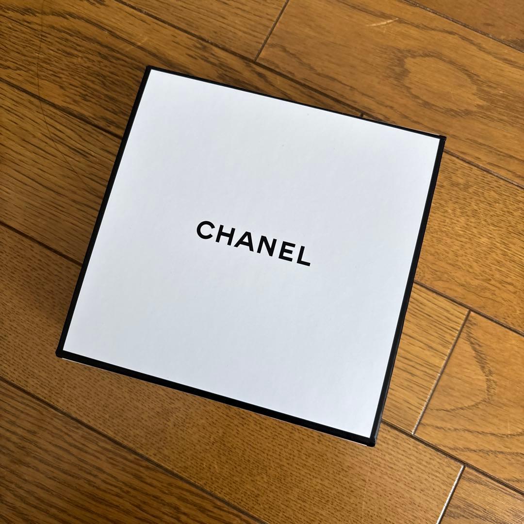 ハンドケア・ハンドクリーム CHANEL LE LIFT LA CREME MAIN 50ml
