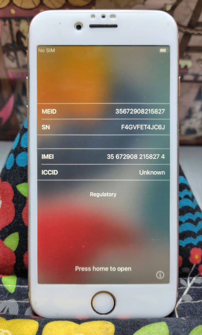 Apple iPhone8 64GB　DOCOMO