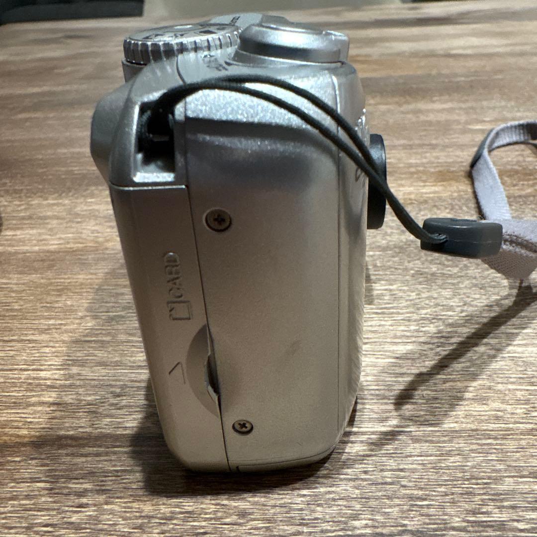 Nikon COOLPIX 2100 デジタルカメラ