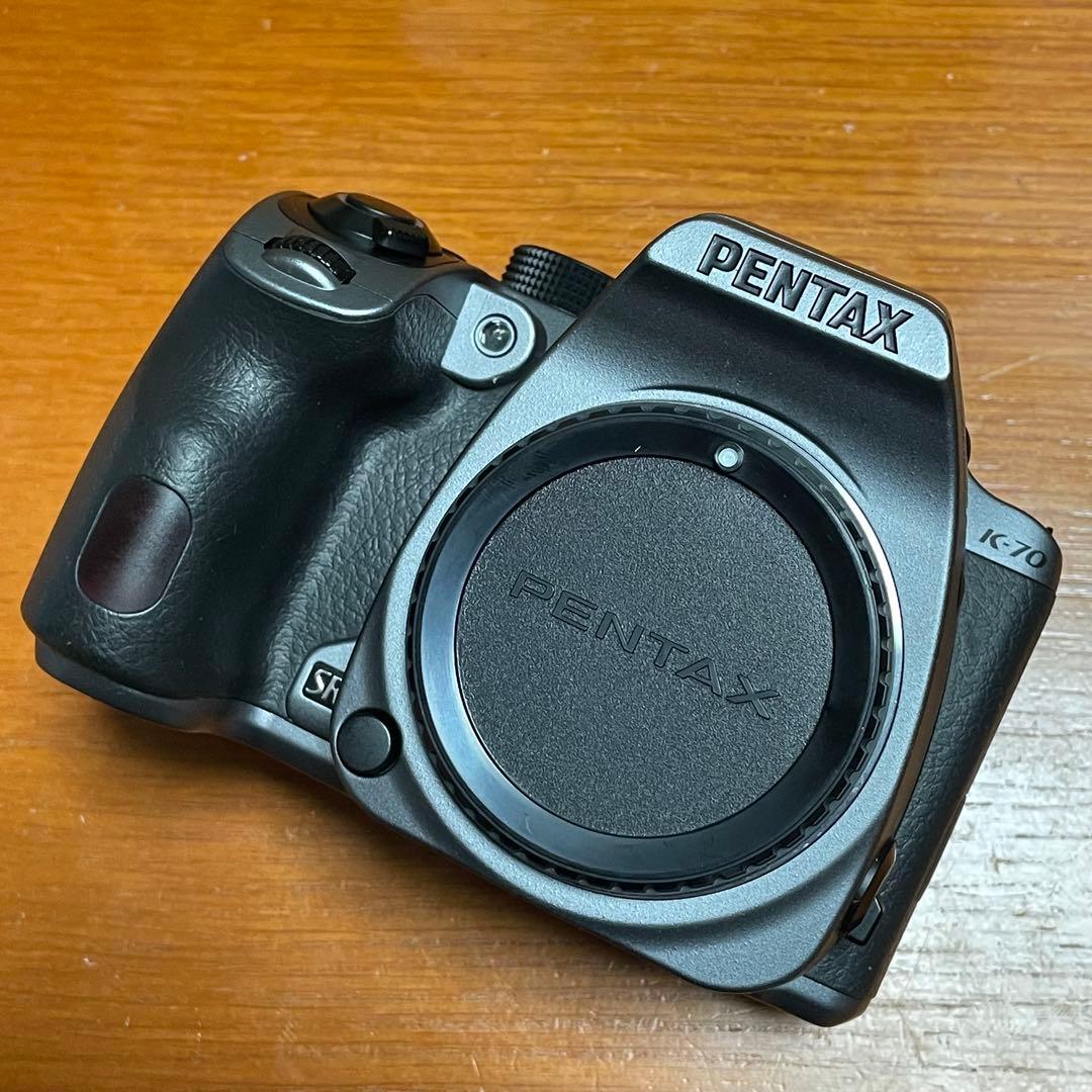 ペンタックス PENTAX K-70 デジタル一眼レフ ボディキット 極美品