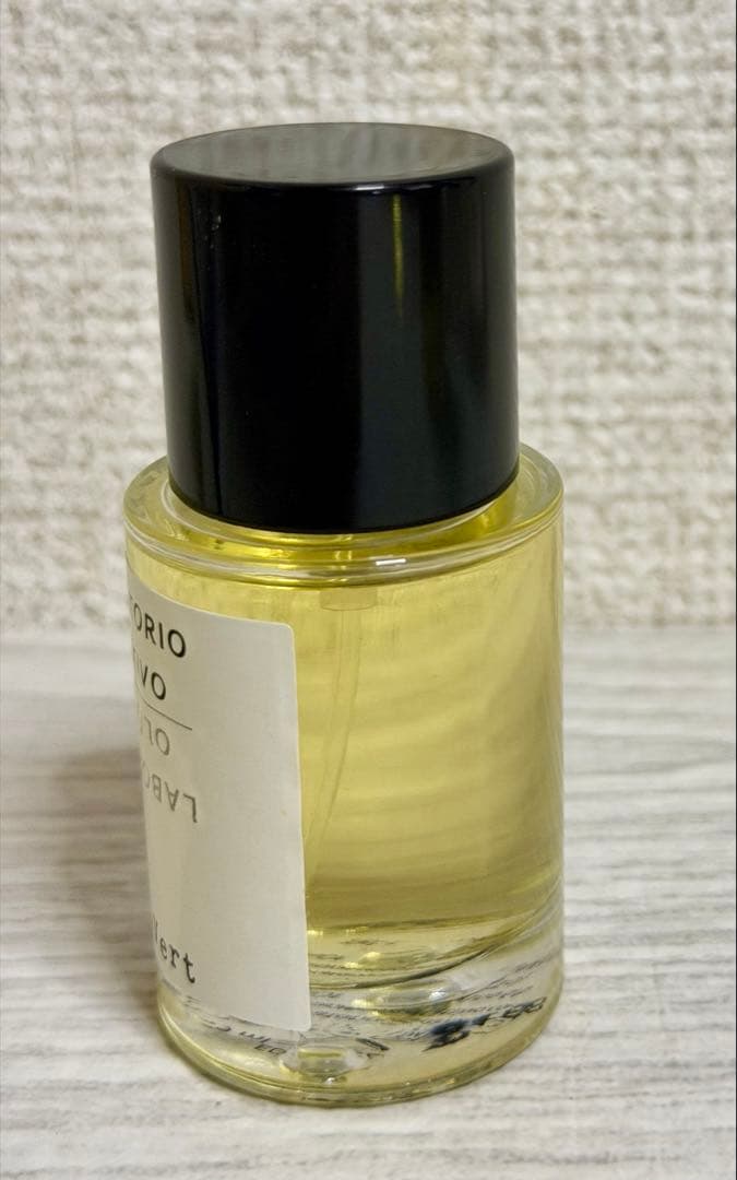 ほぼ新品　デコベール　ラボラトリオ オルファティーボ 30ml 香水
