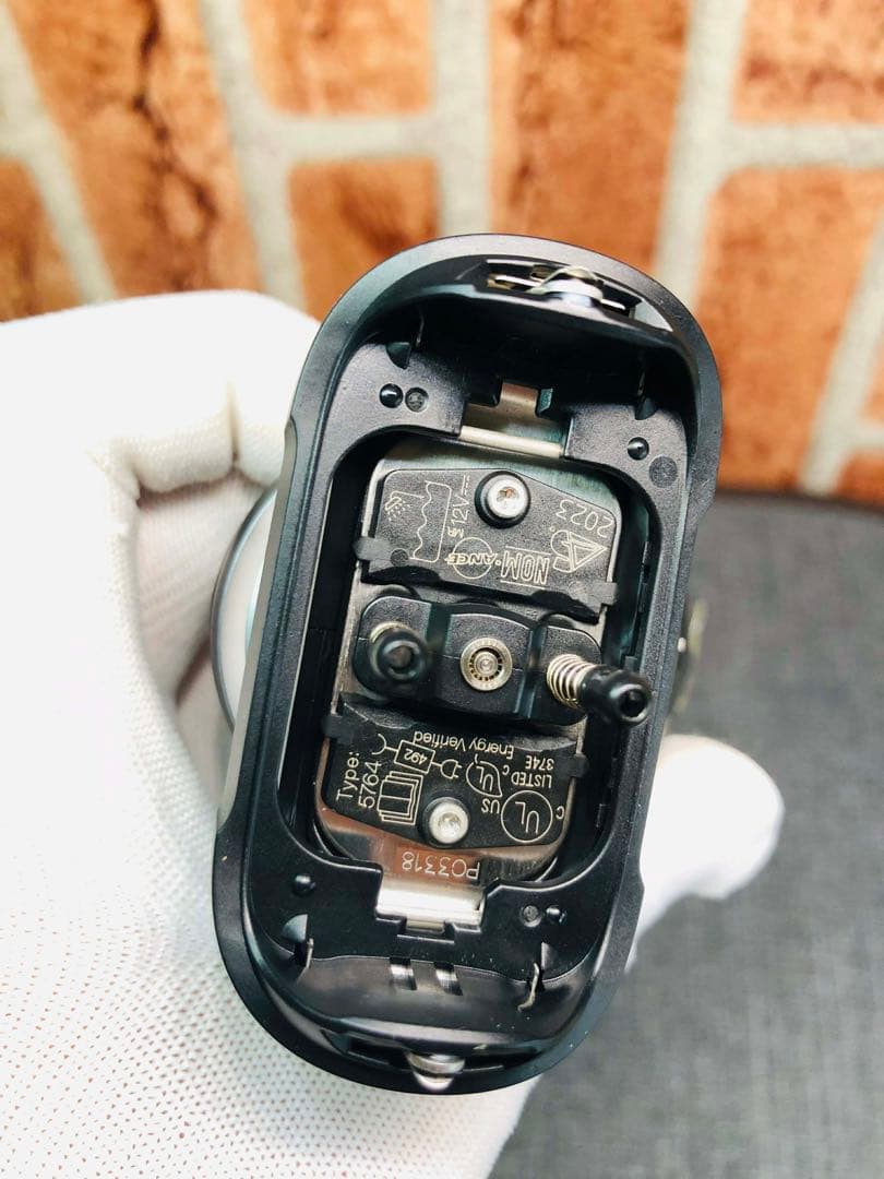 【展示、未使用品】ブラウン シリーズ7 72-N1500s電気シェーバー