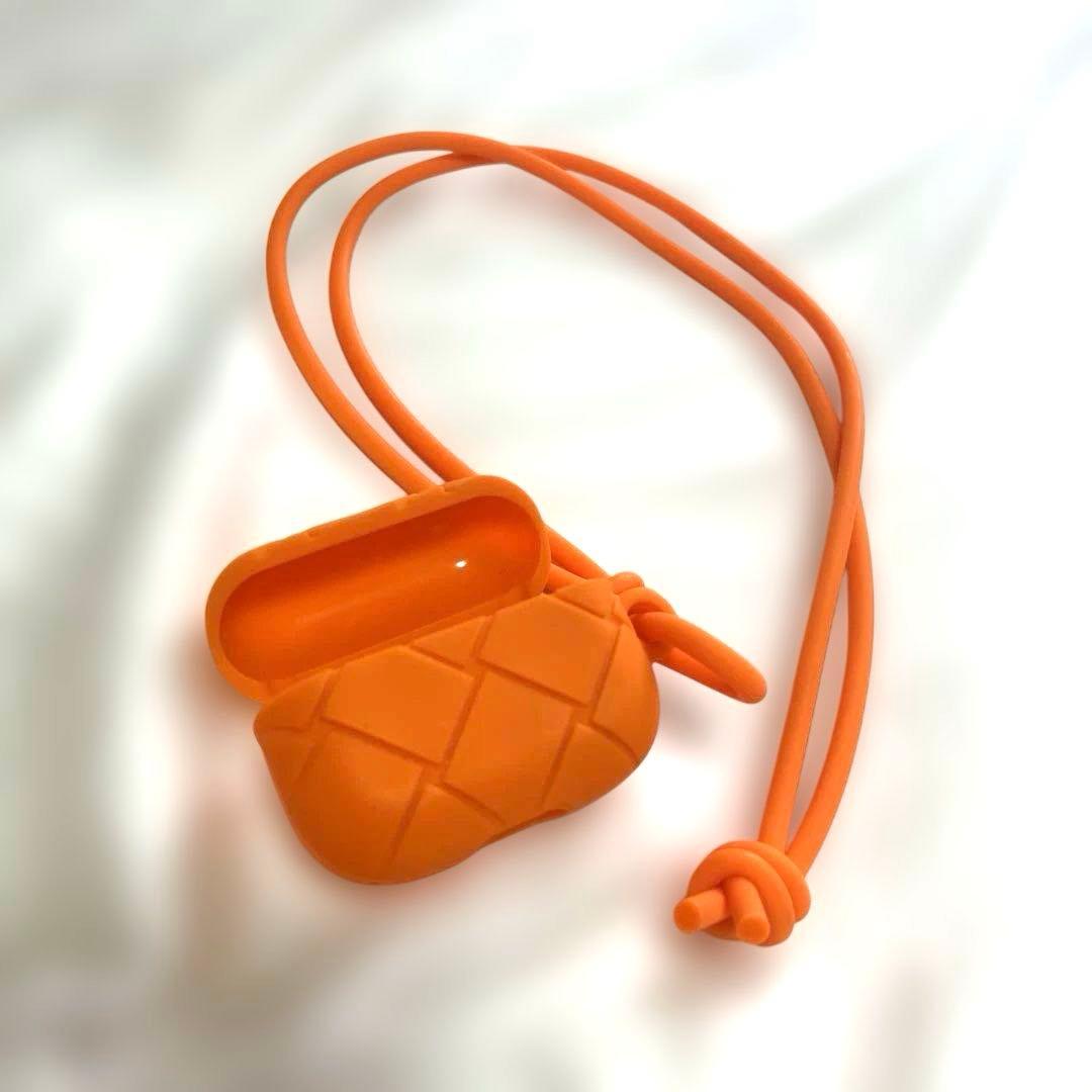BOTTEGA VENETA ボッテガ AirPodsカバー　オレンジ