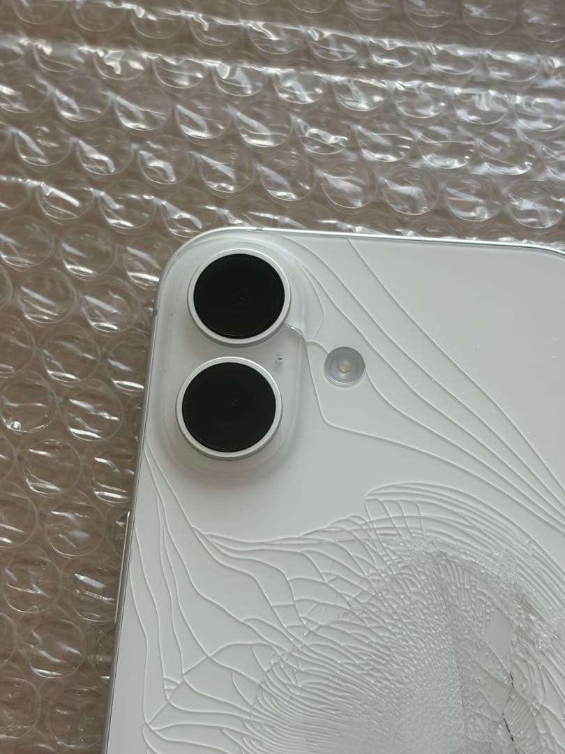 Apple iPhone 17 256GB ホワイト 本体 ジャンク 動作未確認