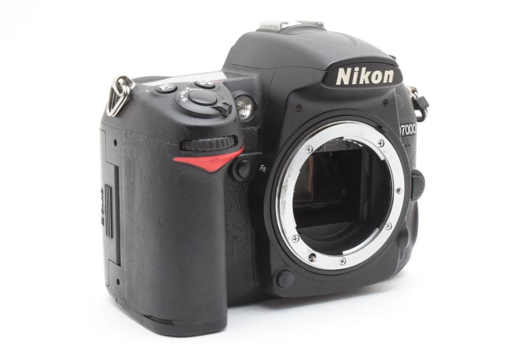 #712★動作品★Nikon D7000 デジタル一眼レフカメラボディ