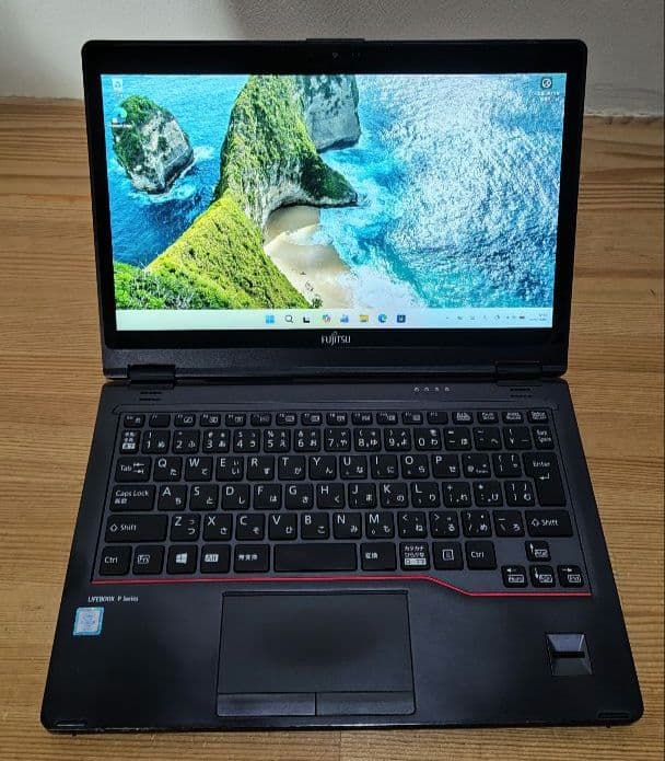 富士通 ノートPC タッチ画面P727/P i5第7世代OS Office