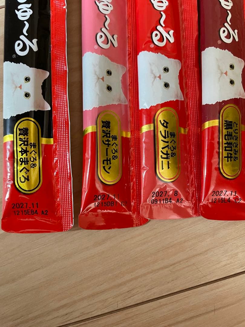 猫トイレ、猫砂マット、フード、食パン袋、試供品セット　6種