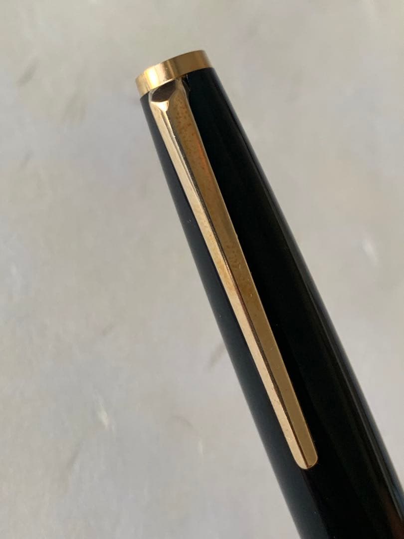 Montblanc モンブラン 320 万年筆 14Kペン先 EF