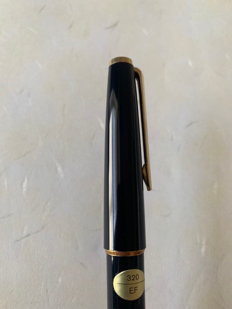 Montblanc モンブラン 320 万年筆 14Kペン先 EF