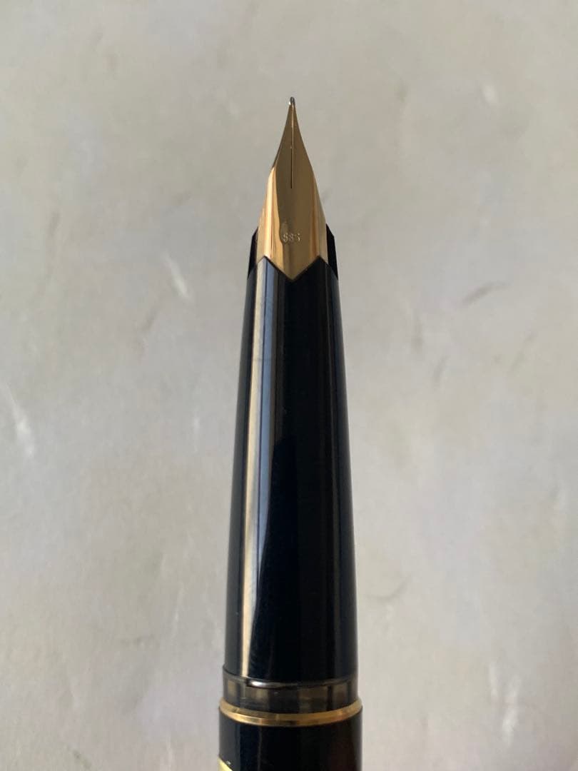 Montblanc モンブラン 320 万年筆 14Kペン先 EF