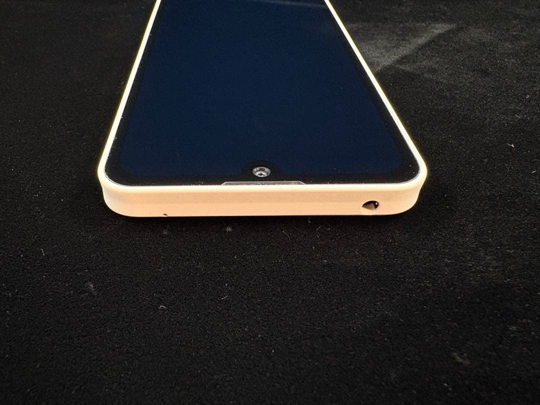 AQUOS wish2 SH-51C　スマホ　simフリー　スマホケース付き