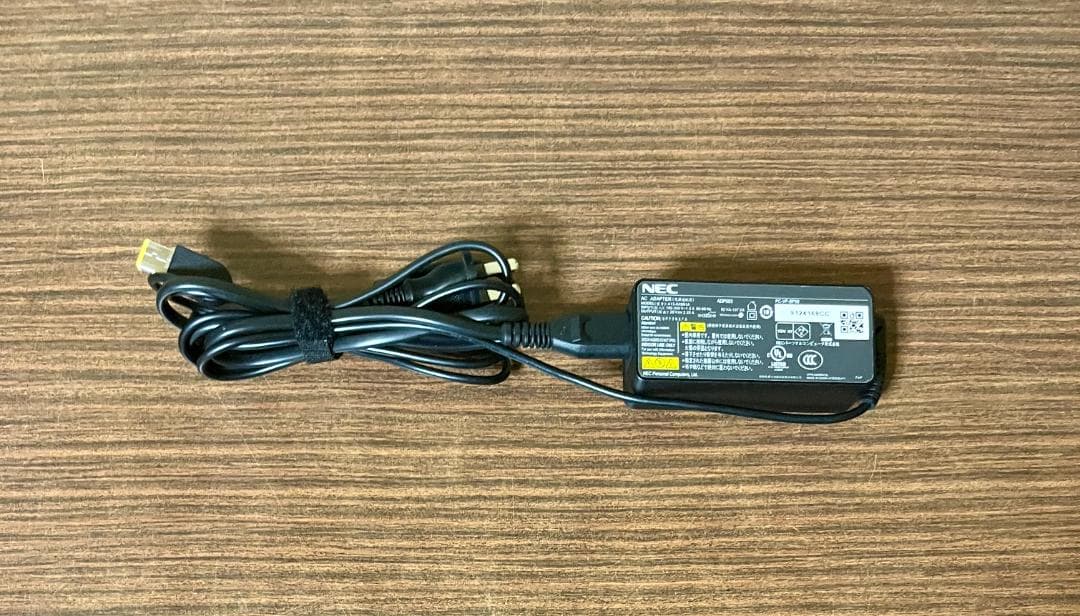 【お手頃価格・大画面・DVD付】NEC VF-4・8GB/500GB