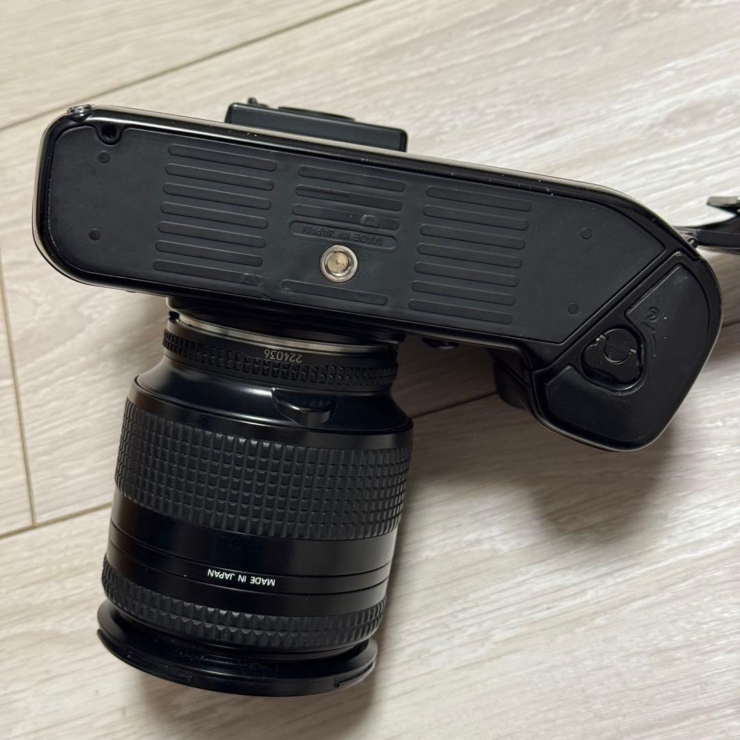 【まとめ売り】Nikon F4＋レンズ3本セットフィルムカメラ
