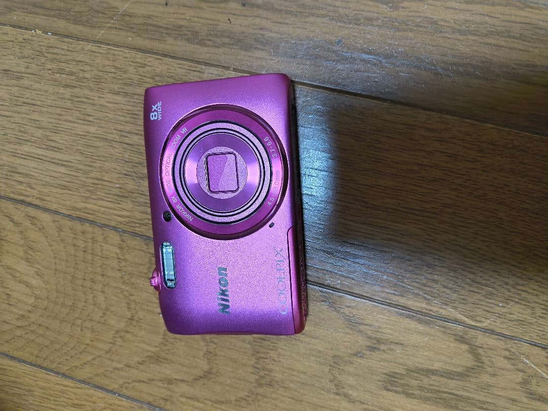 NIKON COOLPIX 8倍ズーム ピンク