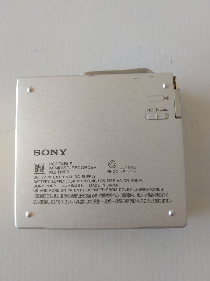 ◆◇ソニー SONY MDウォークマンMZ-R909 動作品◆◇