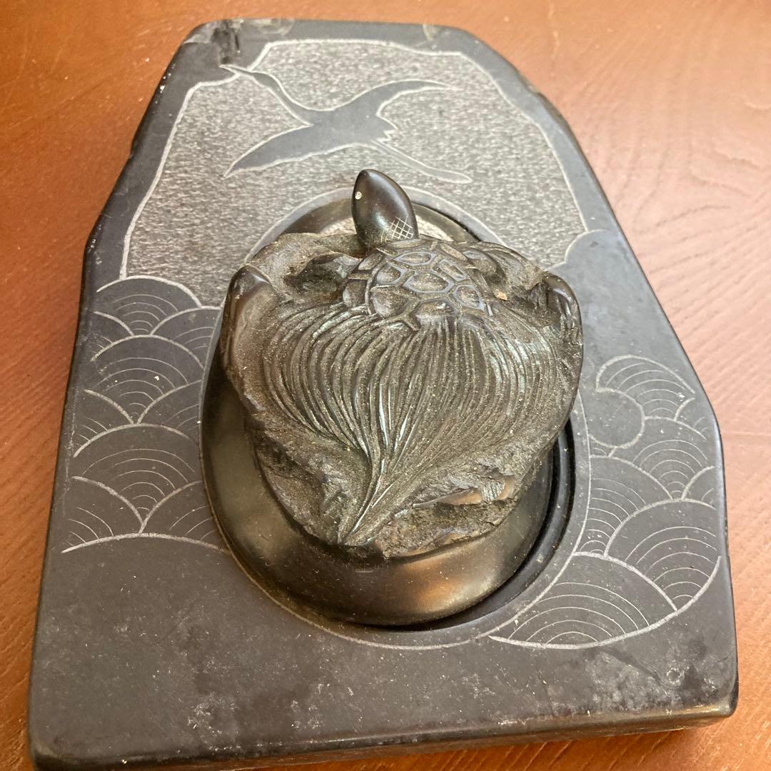 那智黒石製 蓋付き亀彫刻硯石 約20cm x 15cm