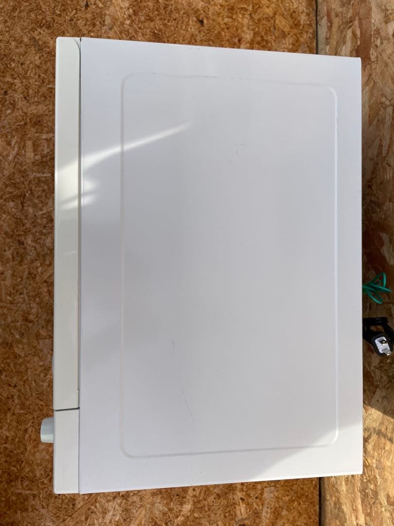 SHARP 電子レンジ 700W 50hz 2018年製 RE-T3-W5