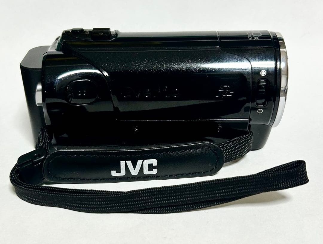 JVC Everio 40倍光学ズーム(8GB SDHC/バッテリー×2)