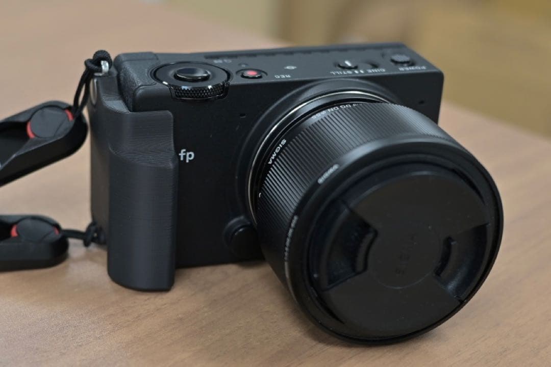 【美品】SIGMA fp 45mmレンズキット＋電子ビューファインダー付