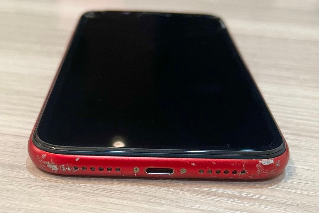 iPhone XR 256GB(RED)ジャンク,割れ,液漏れ