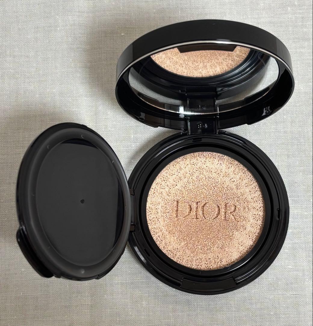 Dior スキンフォーエバー クッションファンデ ケース付き ディオール 00N