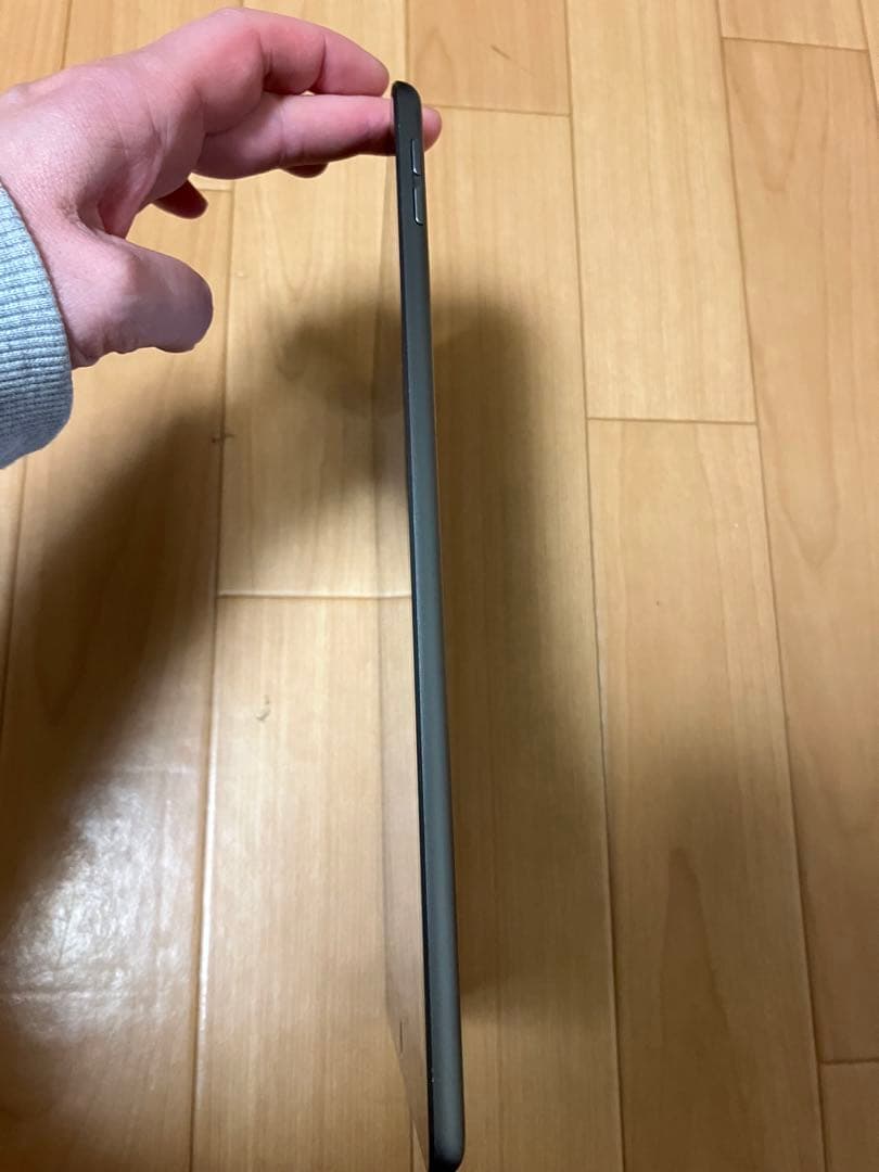 Apple iPad スペースグレー 本体　第9世代64GB