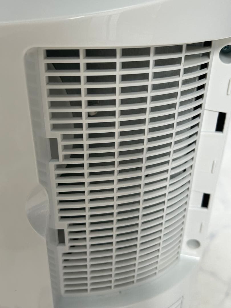 パナソニック セラミックファンヒーター 加湿機能付 DS-FKX1205-W