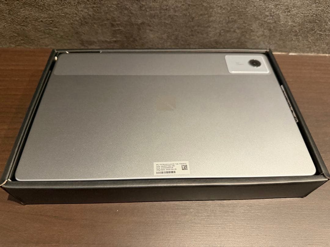 LAVIE Tab T11Nタブレット　ケース&無線マウス付き