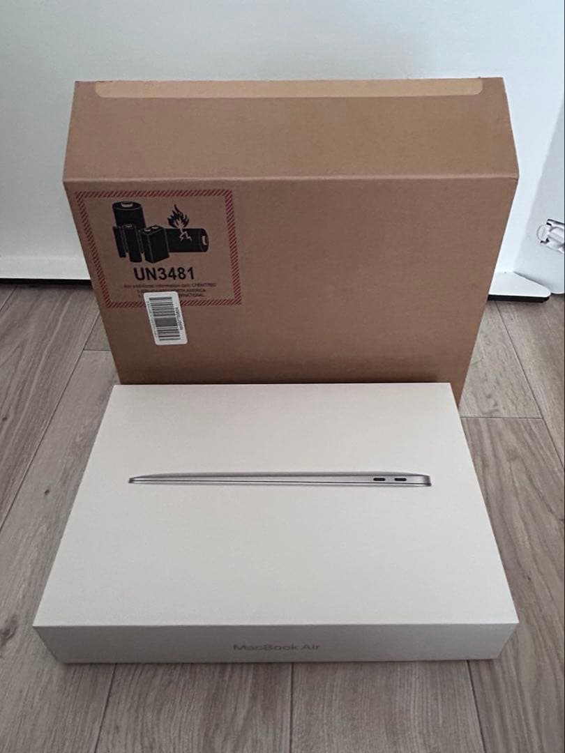 MacBook Air M1 512GB 8GB 画面割れあり 箱付 動作良好