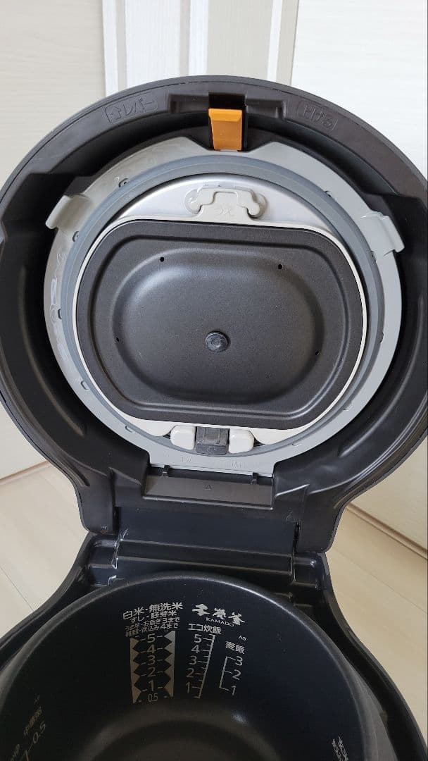 三菱電機 炊飯器 5.5合 IH式 本炭釜 銘柄芳潤炊き NJ-AWA10-B
