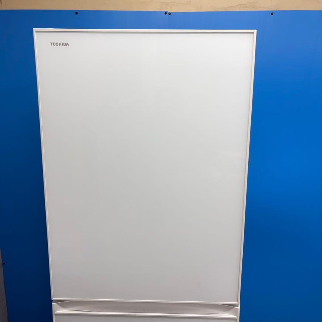 810 TOSHIBA1〜4人暮らし用！大型冷蔵庫　363L 小型　自動製氷
