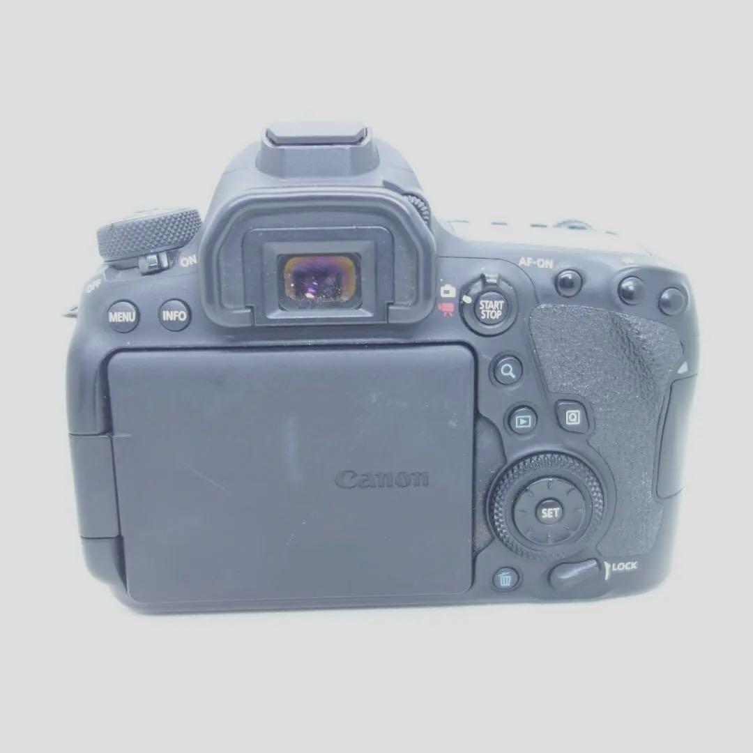 撮影枚数少★Canon EOS 6D Mark II デジタル一眼レフ ボディ