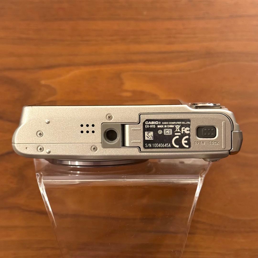 CASIO EXILIM EX-H15 デジタルカメラ シルバー