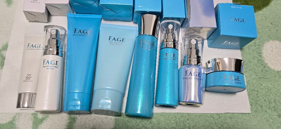 F.A.G.E エファージュ　8点セット