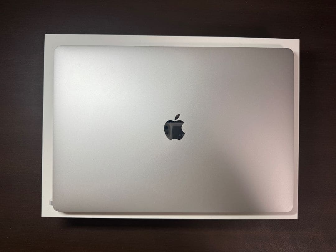 MacBook本体 MacBook Pro 2019 16inch 1TB core i7
