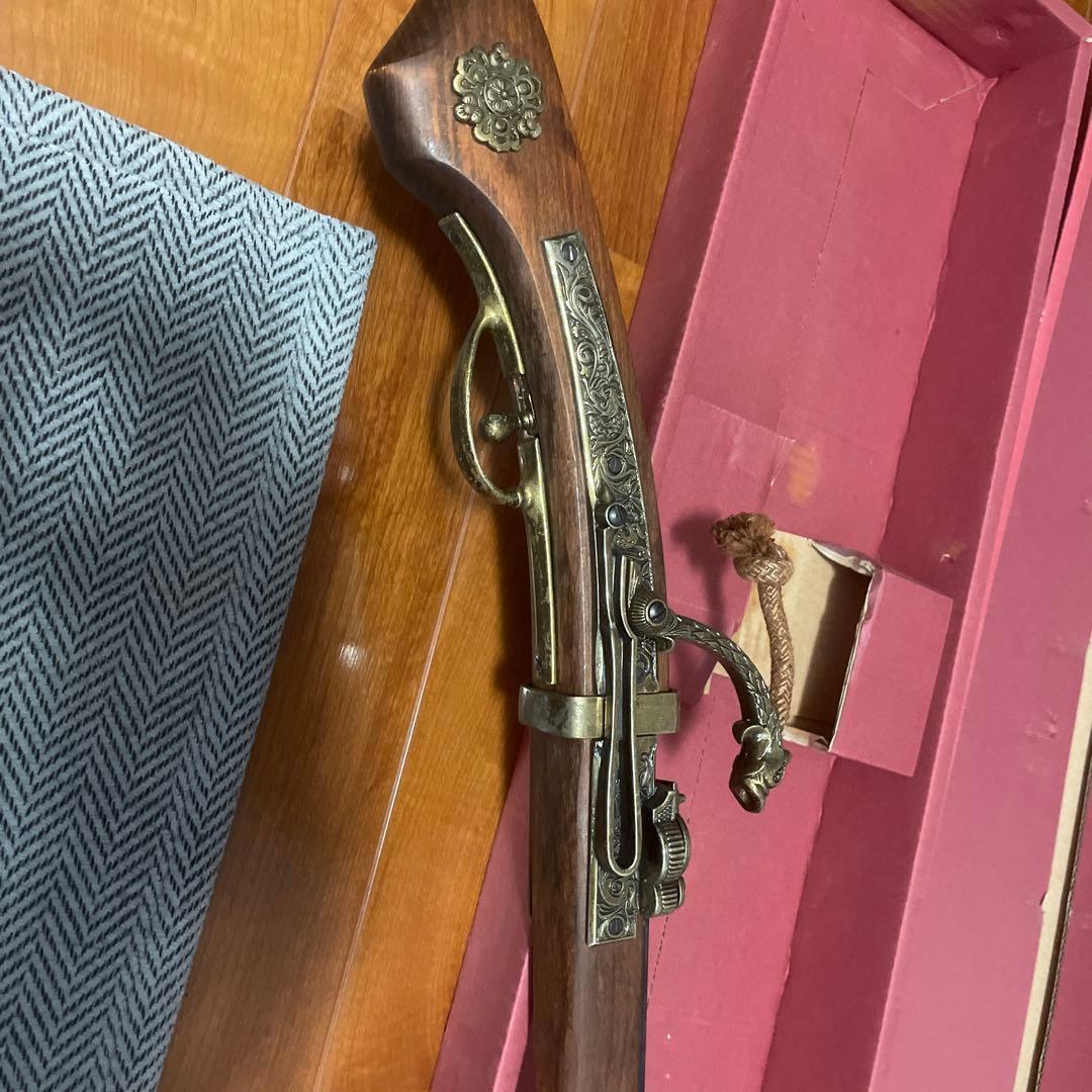 火縄銃レプリカ　専用ケース付（ダンボール箱）