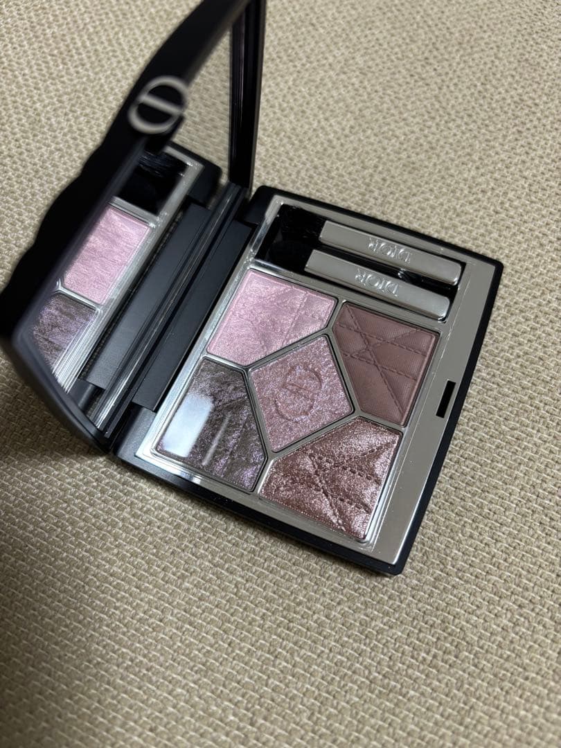 Dior ディオールショウ サンククルール 855