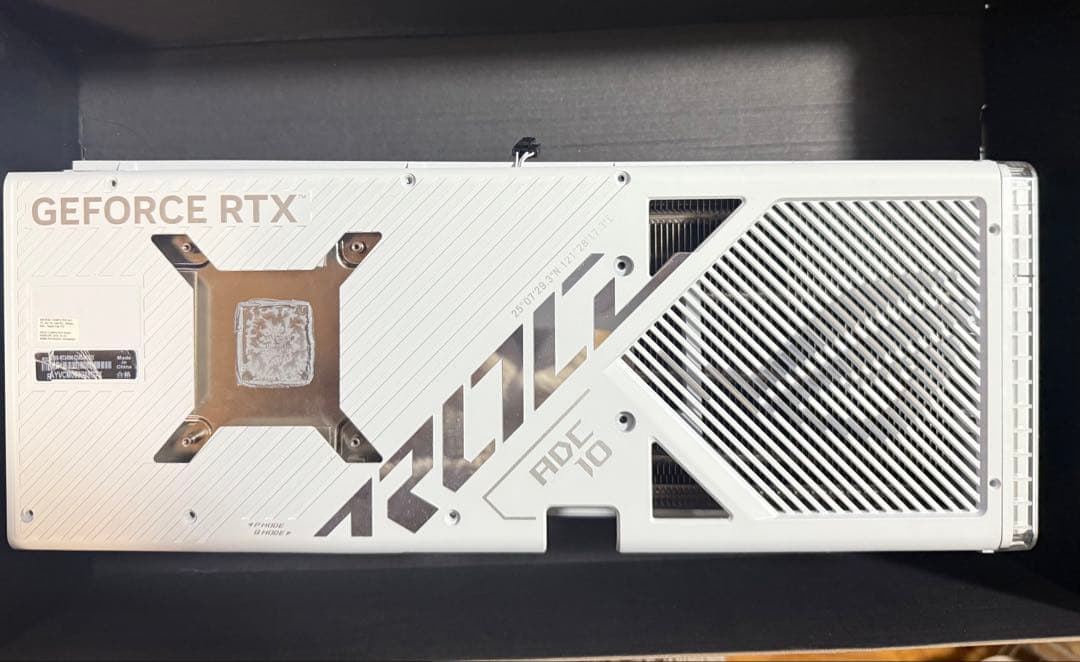 ASUS ROG GeForce RTX4090 White 基板（PCB）なし