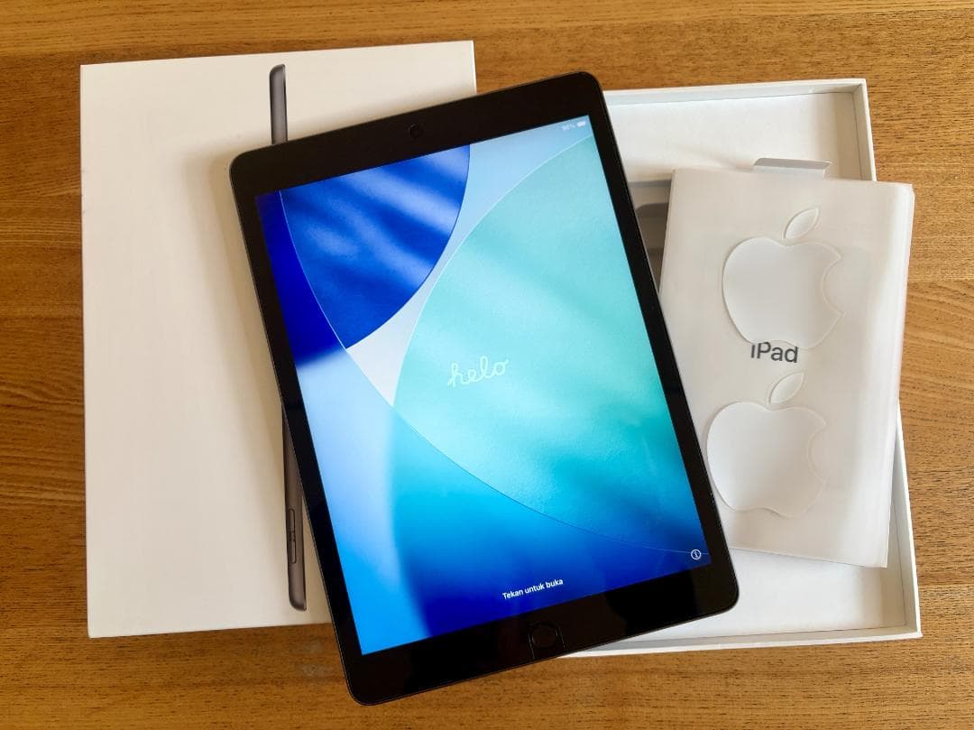 Apple iPad 第9世代 Wi-Fi 64GB スペースグレー 箱付き