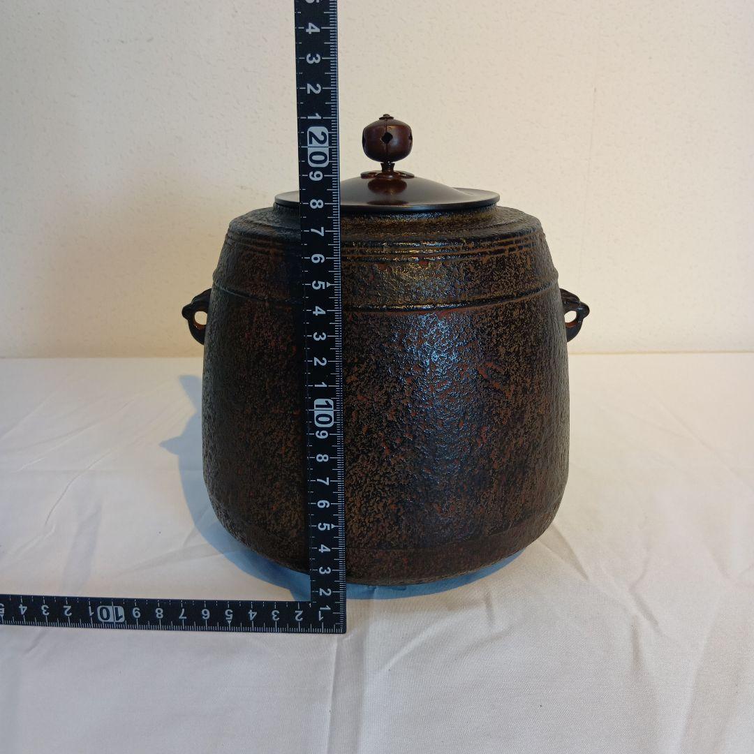 値下げ茶道具　南部盛岡(熊谷喜平作)面取風炉　 梵鐘釜、五徳一式　共箱　しおり付