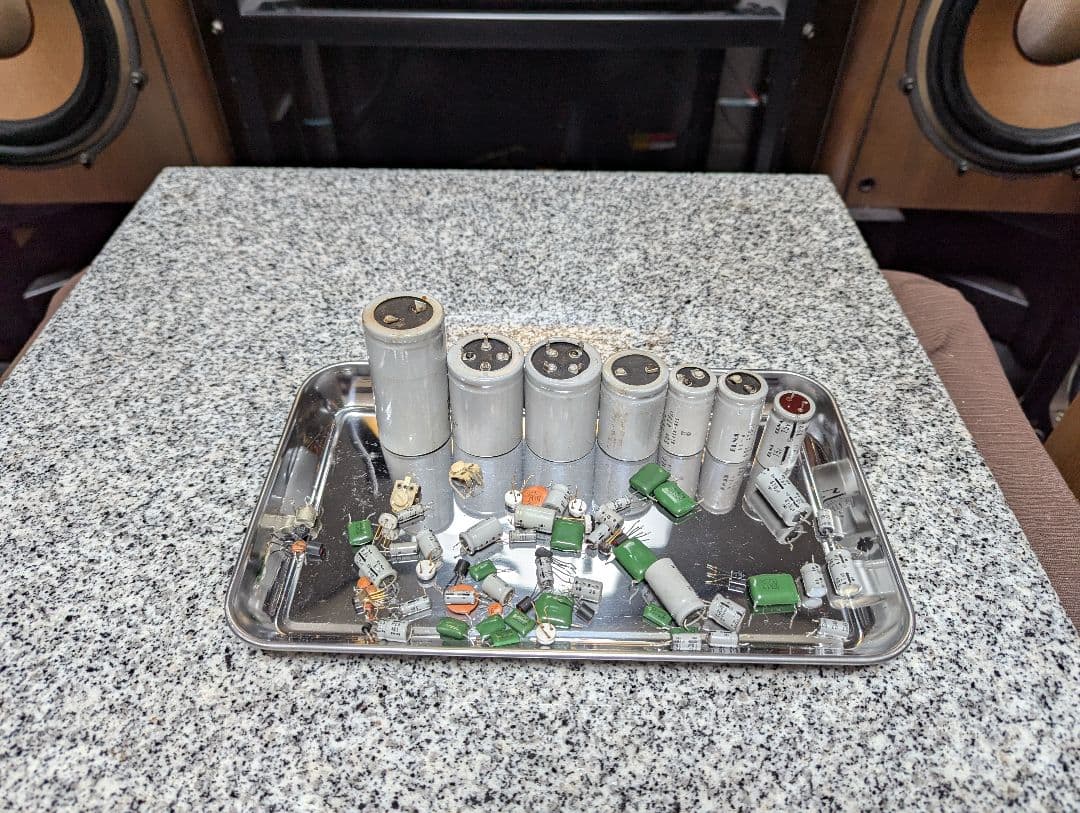 SANSUI　AU-555A プリメインアンプ　オーバーホール済み！