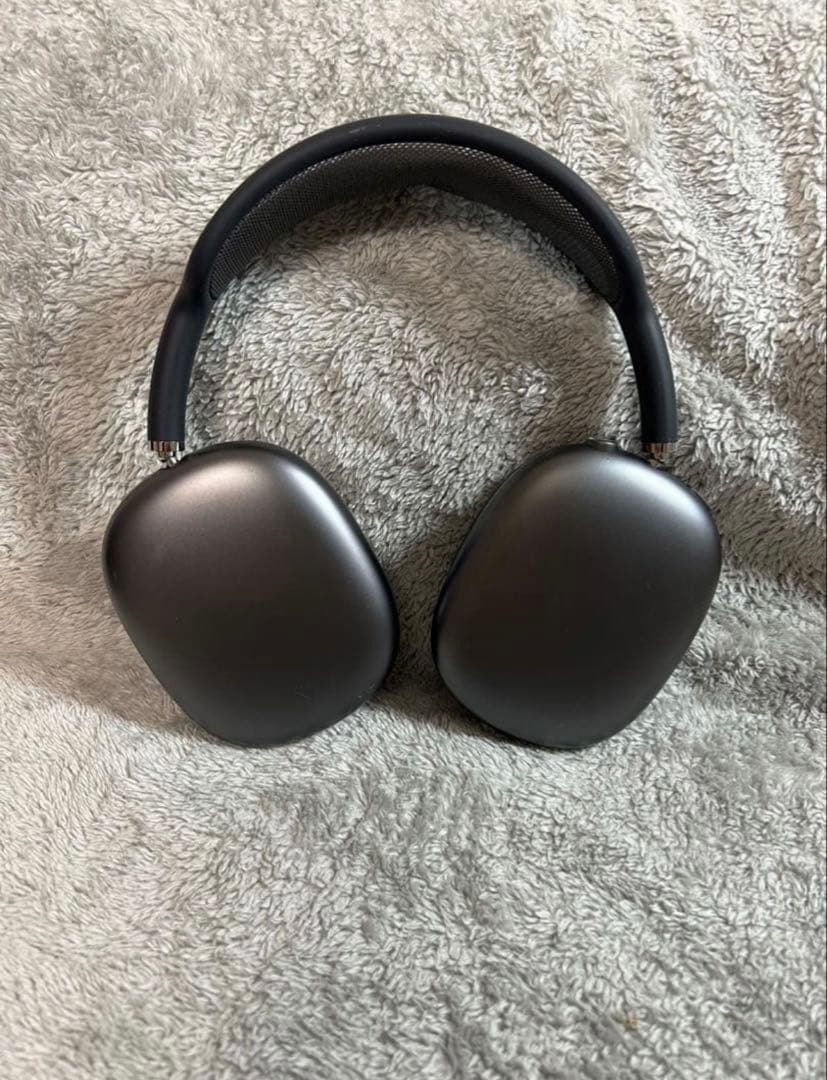 Apple AirPods MAXスペースグレー