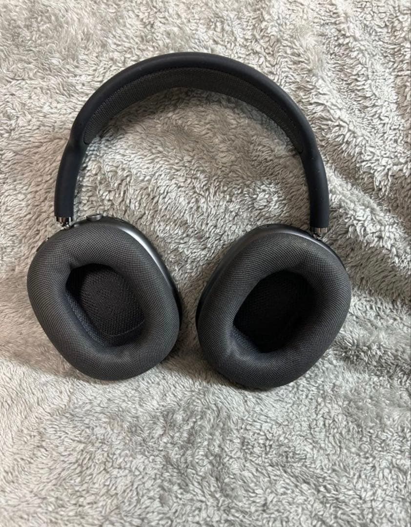 Apple AirPods MAXスペースグレー