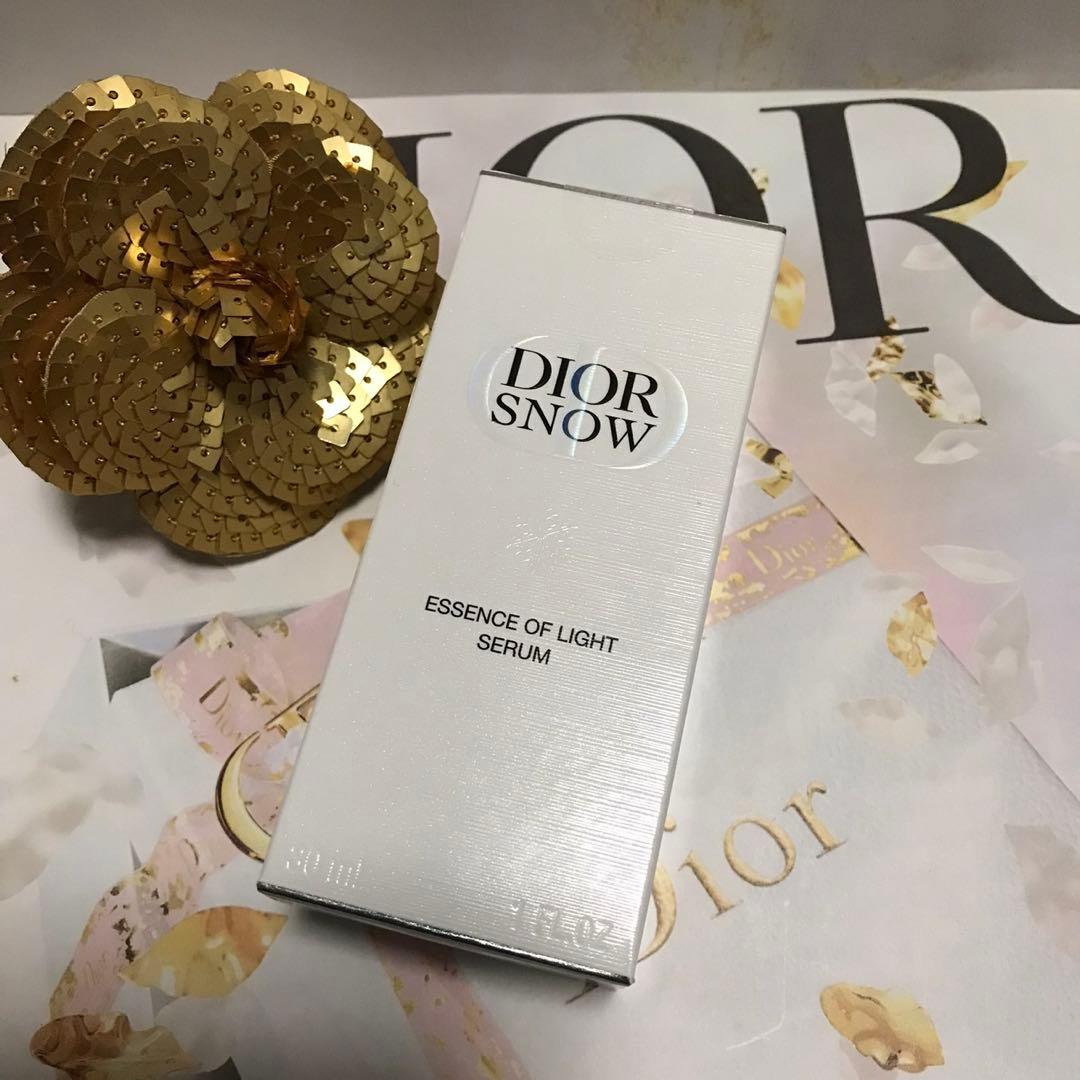 ✨新品未開封☆ディオールスノー エッセンス オブ ライト セラム 30ml