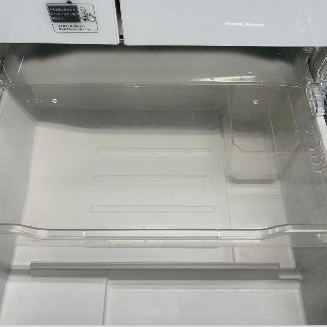 901 大型 冷蔵庫 東芝 容量551L ご家庭向け ガラストップ 大人気6ドア