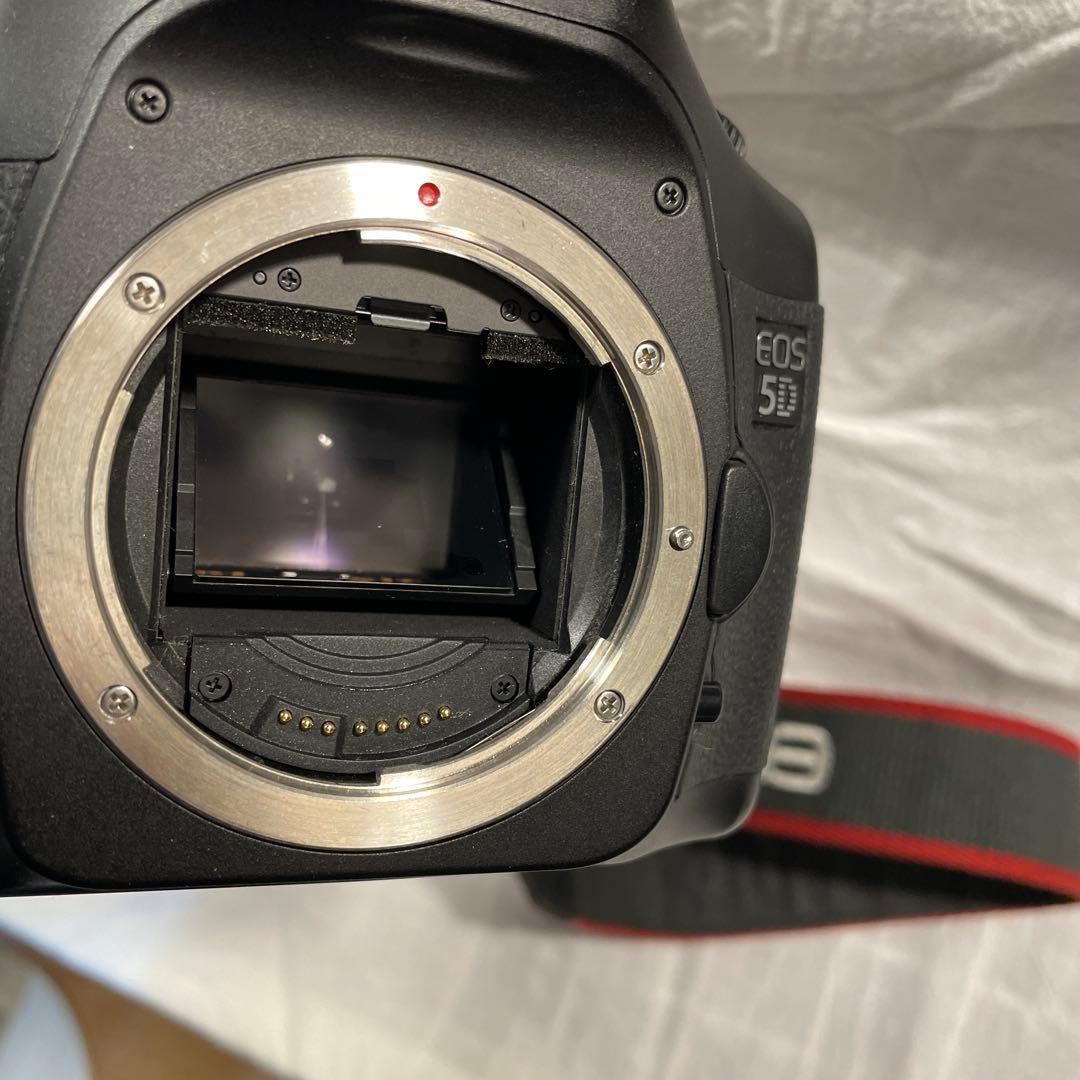 デジタルカメラ CANON EOS 5D