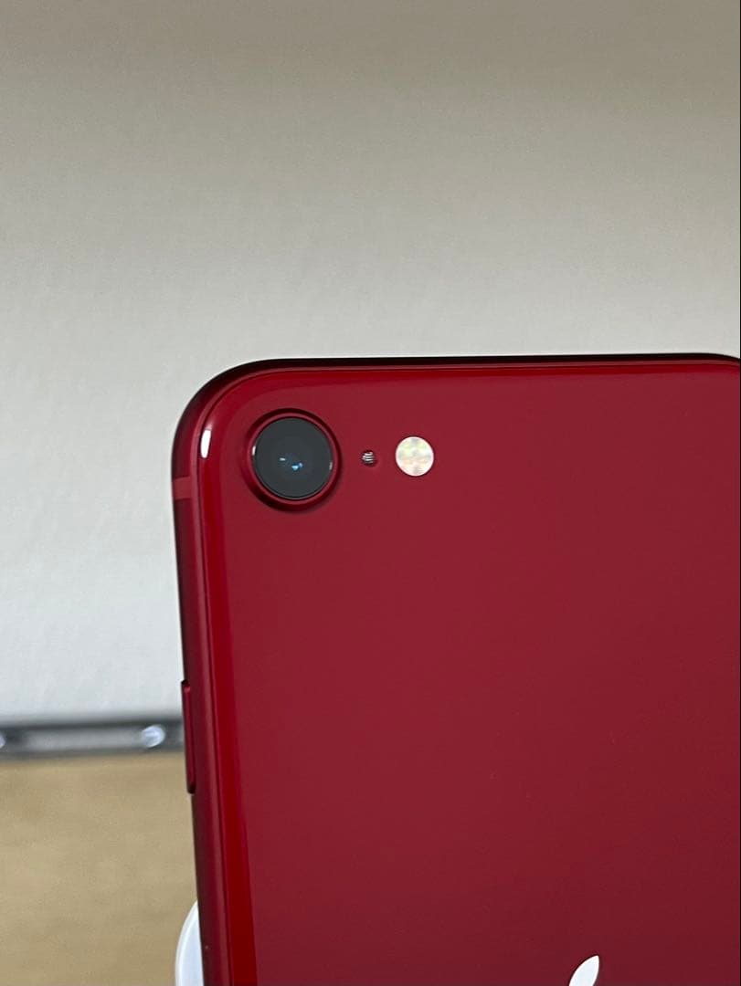 iPhone SE (第3世代) レッド 64GB SIMフリー 極美品