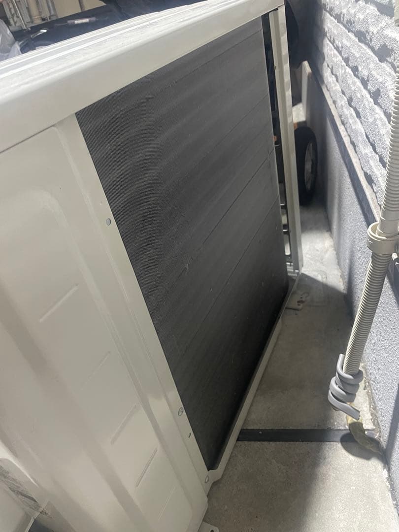 DAIKIN ajt225ans-w エアコン　室外機のみ　2025年製